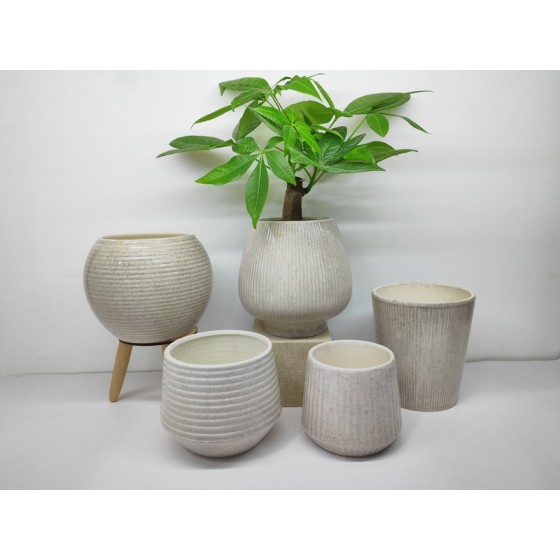 Flower pot